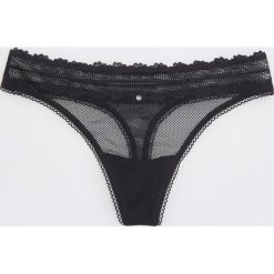 Stringi - Czarny. Czarne stringi damskie Reserved, s, bez wzorów. Za 29,99 zł.