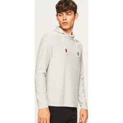 Sweter z wysokim kołnierzem - Jasny szar. Szare swetry klasyczne męskie marki Reserved, l. Za 99,99 zł.