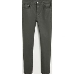 Mango - Jeansy Isa. Żółte jeansy damskie Mango. Za 129,90 zł.