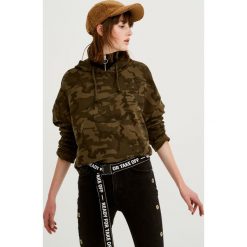 Bluzy damskie: Bluza basic w moro