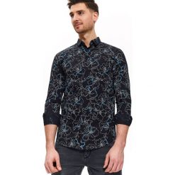 Koszula z nadrukiem kwiatowym dopasowana. Koszule męskie Top Secret, na lato, m, z nadrukiem, z jeansu, eleganckie, bez kołnierzyka, z długim rękawem. W wyprzedaży za 39,99 zł.