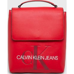 Calvin Klein Jeans - Plecak. Czerwone plecaki damskie Calvin Klein Jeans, z nadrukiem, z jeansu, eleganckie. Za 599,90 zł.