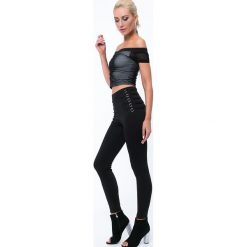 Spodnie z metalowymi detalami czarne 2652. Czarne spodnie damskie Fasardi, s. Za 49,00 zł.