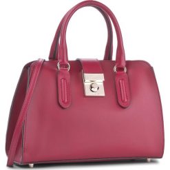 Torebka FURLA - Milano 921363 B BMQ2 FSR Ciliegia. Czerwone torebki klasyczne damskie Furla, bez wzorów, ze skóry, klasyczne, bez dodatków. W wyprzedaży za 649,00 zł.
