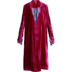 Free People DHALIA VELVET DUSTER Płaszcz wełniany /Płaszcz klasyczny pink. Fioletowe kurtki damskie marki Free People, m, z wiskozy. W wyprzedaży za 623,40 zł.