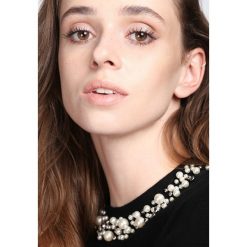 Czarny Sweter Shake Up. Czarne swetry klasyczne damskie marki Born2be, l, ze stójką. Za 89,99 zł.