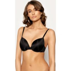 Biustonosz z fiszbiną Emporio Armani Underwear 164278 0P235 00020. Czarne biustonosze Emporio Armani Underwear, bez wzorów, z elastanu. W wyprzedaży za 189,00 zł.