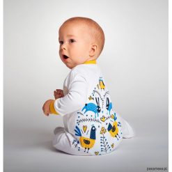 Śpioszki Zające i spółka. Szare body niemowlęce marki Pakamera. Za 95,00 zł.