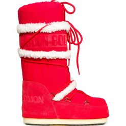 Buty MOON BOOT x YVES SALOMON Czerwony. Czerwone śniegowce damskie marki Moon Boot, na imprezę, ze skóry, bez zapięcia. W wyprzedaży za 1512,00 zł.
