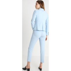 Banana Republic CLASSIC Żakiet ice blue. Niebieskie marynarki i żakiety damskie Banana Republic, z elastanu. Za 719,00 zł.