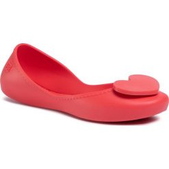 Baleriny ZAXY - Start Love Fem 82865 Czerwony 16380 FF285049. Czerwone baleriny damskie Zaxy, bez wzorów, z tworzywa sztucznego, klasyczne, bez obcasa. Za 129,00 zł.