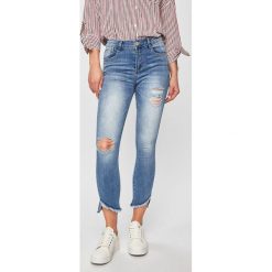 Haily's - Jeansy Kiara. Niebieskie jeansy damskie Haily's, s. W wyprzedaży za 69,90 zł.