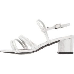Sandały damskie: New Look Wide Fit WIDE FIT TOLINDA Sandały silver