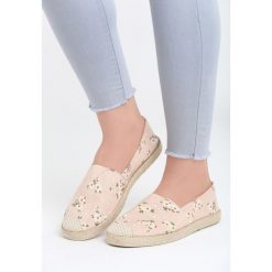 Różowe Espadryle Six Years. Różowe espadryle damskie Born2be, w kwiaty, bez obcasa, na płaskiej podeszwie. Za 49,99 zł.