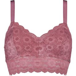 Top w kolorze jagodowym. Różowe topy damskie Skiny Women & Men, w koronkowe wzory, z koronki, bez kołnierzyka. W wyprzedaży za 34,95 zł.