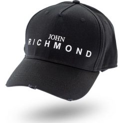 CZAPKA Z DASZKIEM CAMIME JOHN RICHMOND. Czarne czapki męskie John Richmond, z nadrukiem, z bawełny. Za 389,00 zł.