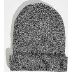 Czapka z połyskującą nicią - Czarny. Czarne czapki zimowe damskie Sinsay. Za 14,99 zł.
