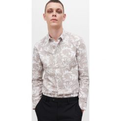 Wzorzysta koszula slim fit -. Koszule męskie Reserved, s, bez wzorów, bez kołnierzyka, bez rękawów. Za 109,99 zł.