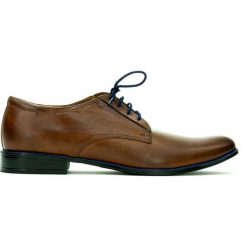 PÓŁBUTY WIZYTOWE MOR QOM102 BR/G. Buty wizytowe męskie MOREK, ze skóry, bez zapięcia. Za 179,00 zł.