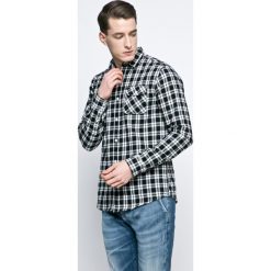 Only & Sons - Koszula. Czarne koszule męskie marki Only & Sons, s, w kratkę, z bawełny, klasyczne, z klasycznym kołnierzykiem, z długim rękawem. W wyprzedaży za 59,90 zł.
