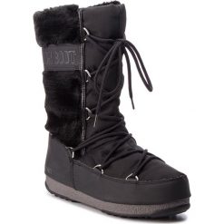 Śniegowce MOON BOOT - Monaco Hi Fur 24008400001 Black. Czarne kozaki damskie Moon Boot, na zimę, ze skóry ekologicznej, bez obcasa, bez zapięcia. W wyprzedaży za 589,00 zł.