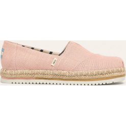 Toms - Espadryle Platform Alpargata. Różowe espadryle damskie Toms, bez wzorów, z materiału, bez obcasa, na obcasie. W wyprzedaży za 229,90 zł.