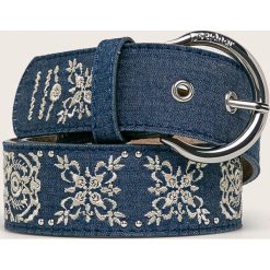 Desigual - Pasek. Niebieskie paski damskie Desigual, w paski, z poliesteru. W wyprzedaży za 159,90 zł.