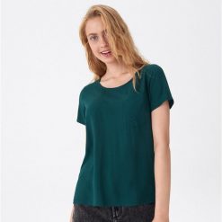 Bluzka z kieszenią - Turkusowy. Niebieskie bluzki damskie House, xl, bez wzorów, bez kołnierzyka, bez rękawów. Za 39,99 zł.