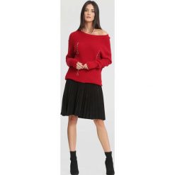 Czerwony Sweter A Little Love. Czerwone bez kategorii other, na zimę, m. Za 99,99 zł.