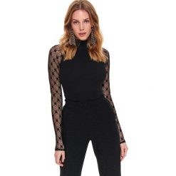 Body z koronkowymi rękawami. Czarne swetry damskie Top Secret, na zimę, bez wzorów, z materiału, eleganckie, z długim rękawem, długie, bez kaptura. W wyprzedaży za 59,99 zł.