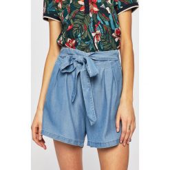 Vero Moda - Szorty. Różowe szorty damskie Vero Moda, s, z haftami, z lyocellu, casualowe, z podwyższonym stanem. Za 129,90 zł.