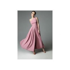SUKIENKA ERIN WILD - DIRTY PINK. Różowe sukienki damskie marki Madnezz, s, z aplikacjami, z elastanu, z asymetrycznym kołnierzem, bez rękawów, asymetryczne. Za 339,00 zł.