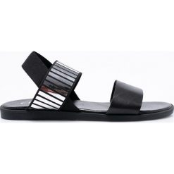 Buty zimowe damskie: CheBello - Botki