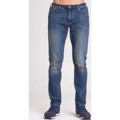GRANATOWE JEANSY EMPORIO ARMANI Z PRZETARCIAMI. Niebieskie jeansy męskie m, z aplikacjami. Za 374,50 zł.
