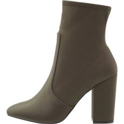 Botki damskie lity: Faith BAMBI Botki na obcasie khaki