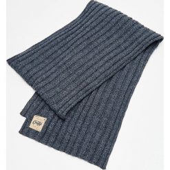 Szalik - Granatowy. Niebieskie szaliki męskie marki Cropp. W wyprzedaży za 9,99 zł.