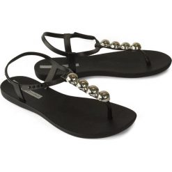 IPANEMA 26207 CLASS GLAM II FEM 24827 black/onix, sandały damskie. Czarne sandały damskie Ipanema, bez wzorów, bez obcasa, bez zapięcia. Za 99,99 zł.