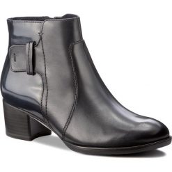 Botki TAMARIS - 1-25333-29 Navy/Brush 815. Niebieskie botki damskie skórzane marki Tamaris. W wyprzedaży za 249,00 zł.