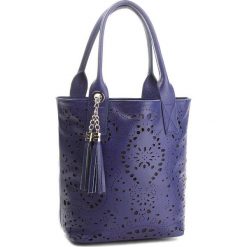 Torebka CREOLE - K10554 Granat. Niebieskie torebki klasyczne damskie Creole, bez wzorów, ze skóry, eleganckie, bez dodatków. W wyprzedaży za 189,00 zł.