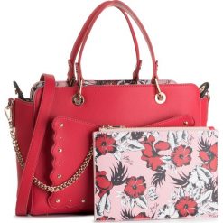 Torebka LIU JO - M Satchel N19226 E0061 Feel Rouge 91757. Czerwone torebki klasyczne damskie Liu Jo, bez wzorów, ze skóry ekologicznej, klasyczne, bez dodatków. W wyprzedaży za 369,00 zł.