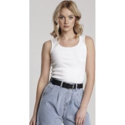 Kremowy Top Petokea. Brązowe topy damskie Renee, s, bez wzorów, z dzianiny, bez rękawów, na fitness i siłownię. Za 39,99 zł.