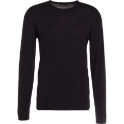 J.LINDEBERG Sweter black. Czarne bez kategorii marki J.LINDEBERG, xxl, z wełny. Za 419,00 zł.