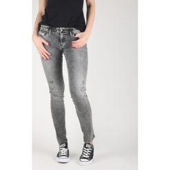 Diesel Skinzee Dżinsy Szary. Szare jeansy damskie Diesel. Za 929,95 zł.