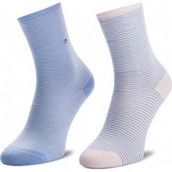 Zestaw 2 par wysokich skarpet damskich TOMMY HILFIGER - 383001001 Lilac Hint 027. Różowe skarpetki damskie z elastanu. Za 49,99 zł.