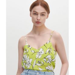 Wzorzysty top - Zielony. Zielone topy damskie Reserved, bez wzorów, bez kołnierzyka. W wyprzedaży za 29,99 zł.