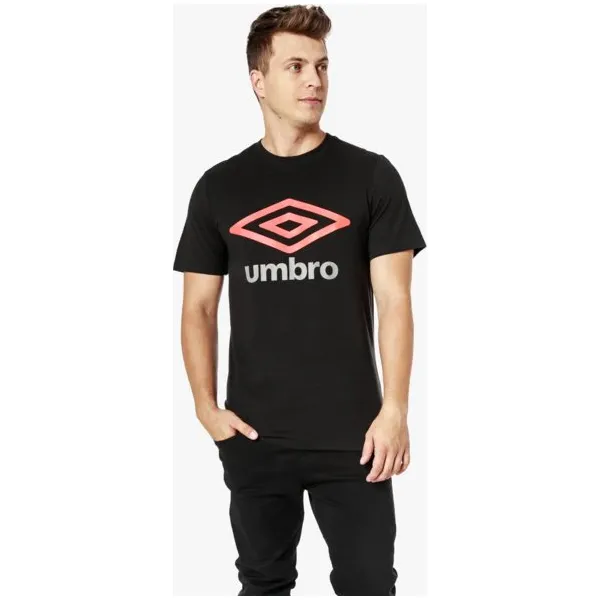 Umbro Koszulka Ss Large Logo , czarny, rozmiar S. Czarne koszulki męskie Umbro, s, bez wzorów, z bawełny, z klasycznym kołnierzykiem, bez rękawów. W wyprzedaży za 59,99 zł.