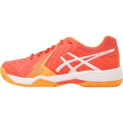 ASICS GEL GAME 6 CLAY Obuwie do tenisa Outdoor coralicious/white/orange pop. Pomarańczowe buty sportowe damskie marki Asics, z materiału, na golfa. Za 349,00 zł.