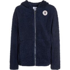 Converse SHERPA Kurtka z polaru midnight navy. Niebieskie kurtki męskie Converse, z poliesteru. W wyprzedaży za 167,30 zł.