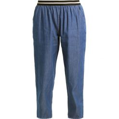 Jeansy damskie: Soyaconcept Jeansy Relaxed Fit medium blue denim