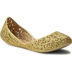 Baleriny MELISSA - Mel Campana Zig Zag Inf 31737 Gold 06661. Żółte meliski damskie marki Melissa, z tworzywa sztucznego. W wyprzedaży za 199,00 zł.